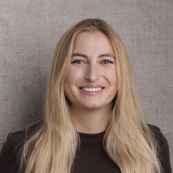 Dr. Sara Jourdan